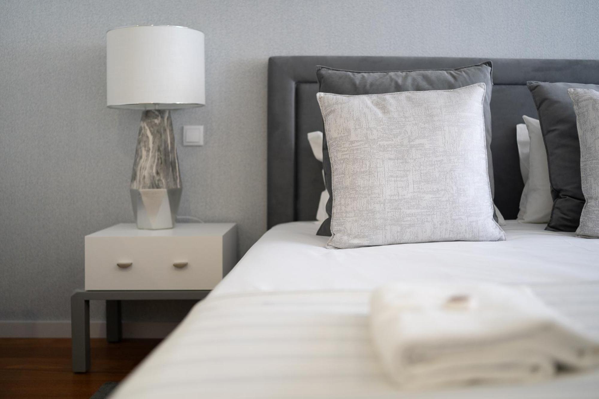 Porto & Douro Vista Apartments By Inviting Valbom  Εξωτερικό φωτογραφία