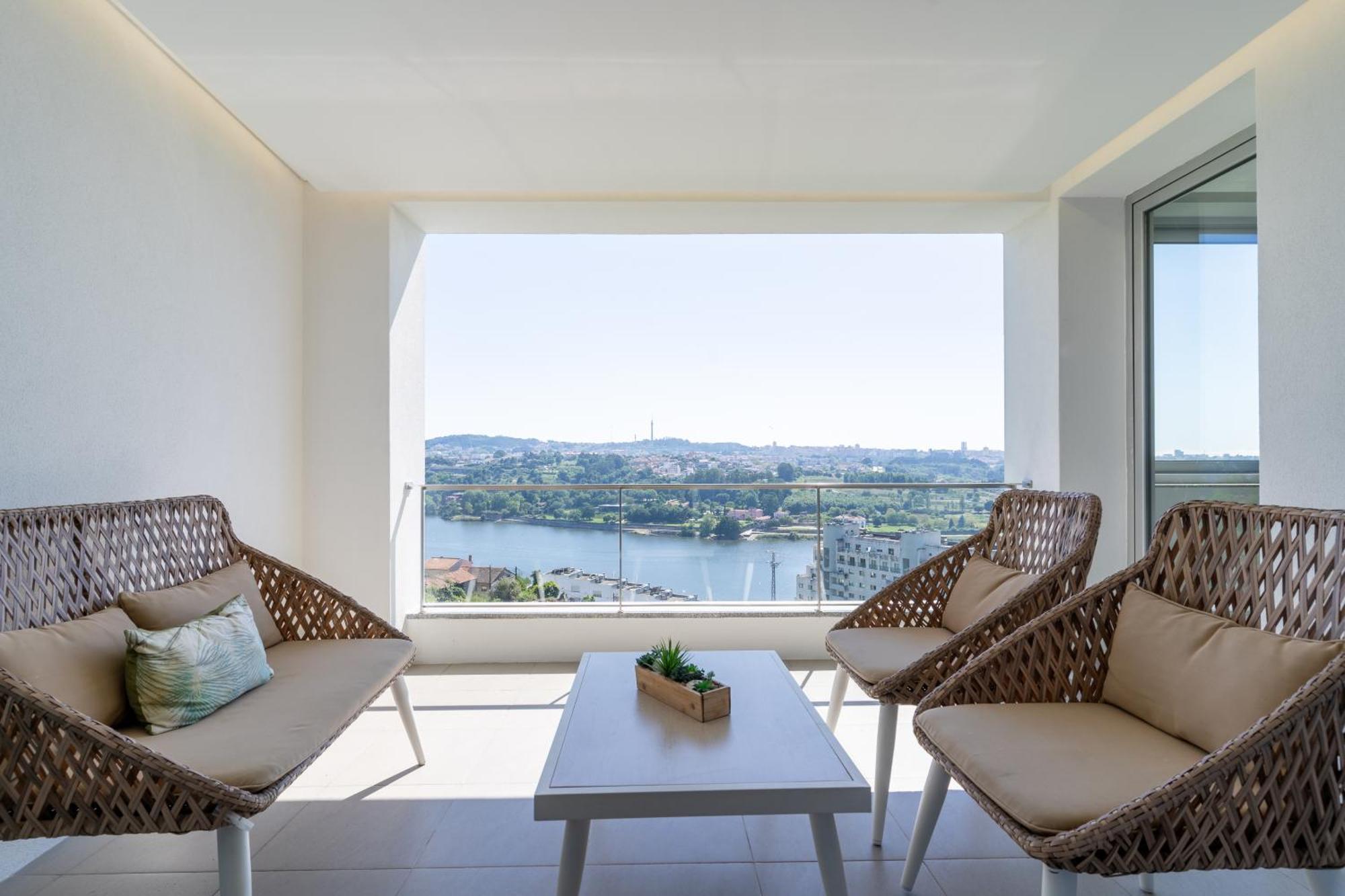 Porto & Douro Vista Apartments By Inviting Valbom  Εξωτερικό φωτογραφία